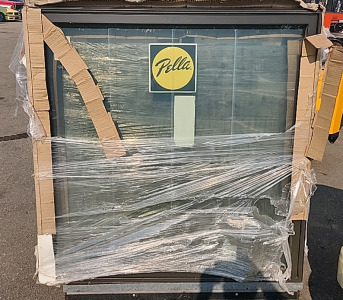 PELLA 4'5"&times;4'5" ALUMINUM PINE and Brown Framing Windows