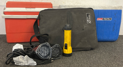 (2) Coolers & Canvas Storage Bag / Car Storage, Christmas Projector Lights
