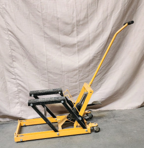 Pittsburgh 1000 lb. Hydraulic Motorcycle Lift Jack