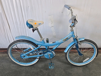 20" Blue Bratz Bike