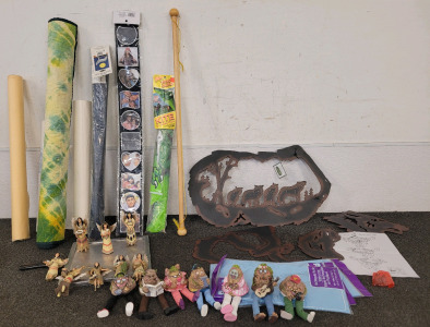 2006 WMG Anthropomorphic Half-Baked Potato Shelf Sitters, Complete Set of 8 Southwest Native American Indian Angel Ornaments, Tracing Paper, And Wall Art