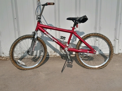 M Size Next Wipeout Bicycle