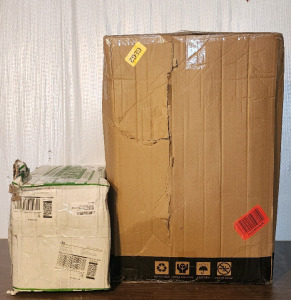 Case Of 1200 Paper Plates And. A Box Of 2000 12oz Plastic Cups