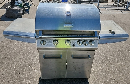 KENMORE 5 BURNER STAINLESS BBQ