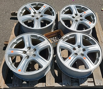 Subaru Rims and Lug nuts..