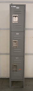 Locker Stand