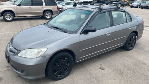 2005 Honda Civic - Manual!