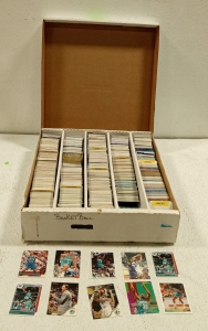 (1) Huge Box of 5000+ Basketball Cards in Great Condition