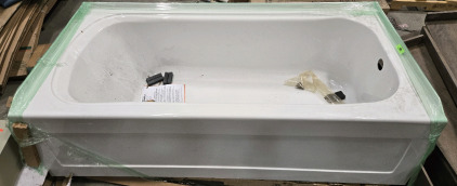 Large Pro-Flo Luxury Bathtub - 72"L x 35⅝"D x 19"H