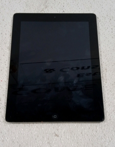 (1) Apple iPad Generation 2 64GB