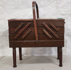 Vintage Hamar Sewing Box.