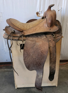 Leather Western Saddle