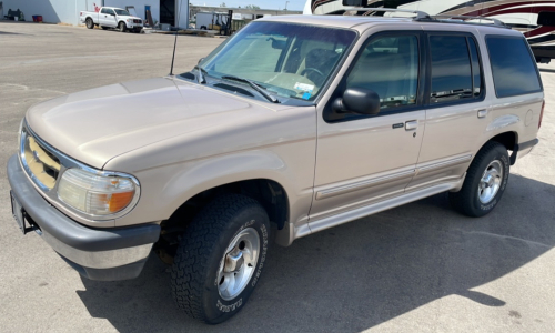 1998 Ford Explorer - 4x4!