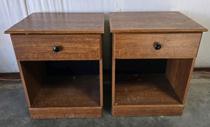 (2) Wood Side Tables