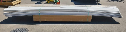 2 BUNDLES OF TRIM AND( 12) 2" DECKING SLABS