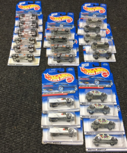 (22) Hot Wheels Artistic License Series Cars