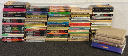 85+ Mystery Books &mdash; Mostly Erle Stanley Gardner Mystery Books