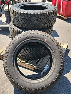 TRAIL BLADE X/T LT295/60R20