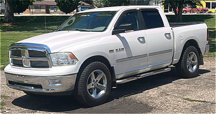 2009 DODGE RAM 1500 - 117K MILES - 4X4!