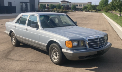 1984 MERCEDEZ 380 SE - BLUE LEATHER INTERIOR!