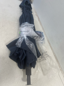 (1) Sunville Outdoor Umbrella