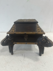 (1) Elephant Themed Decorative Box with Figurines