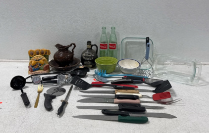 Kitchen Utensils, Digital Meat Thermometers, Pyrex Cookware, Napkin Holder, Pitcher