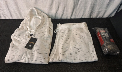 (1) HHGKED - Men's Hoodie & Sweatpant Set, 3XL & (1) 3-Pair Pack Of Wrangler Wool Blend Work Socks, Size 6-12