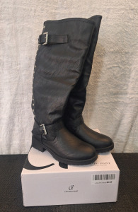 (1) Pair Of Centro Point Women's Knee High Boots W/ Zipper, Buckle & Riviets, Black, Size-6.5