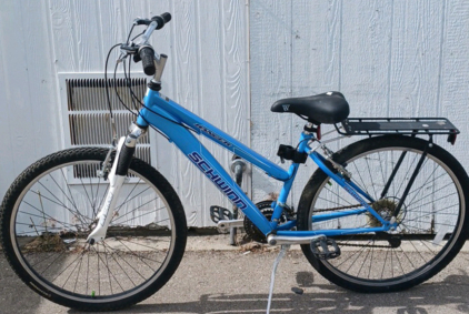 26&rdquo; Schwinn Ranger light Blue bike