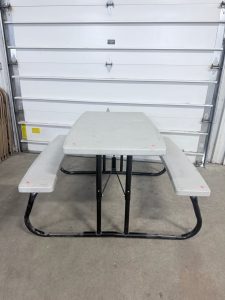 (1) Foldable & Colapsable Lifetime Picnic Table - 39&rdquo;x30&rdquo;45&rdquo;