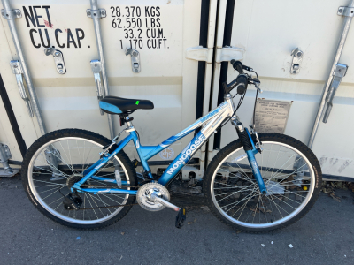 Blue and silver 26&rdquo; mongoose bike