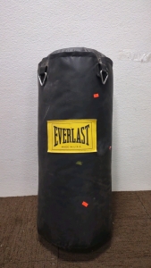 A 12"x 12"x 33" (Black) Everlast Punching Bag