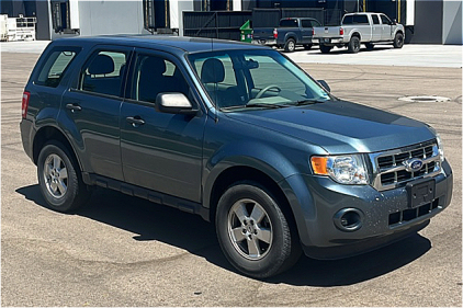 2011 FORD ESCAPE - 126K MILES!