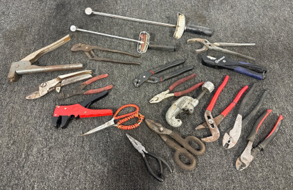 Pliers, Torque Wrench, Riveting Tool, Kobalt PEX Pipe Cutter, ATEPRO 7" Automatic Wire Stripper, C-Clamp.