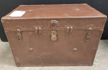 Brown Trunk 36"(L)x22"(W)x 24"(H)