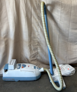 Electrolux Lux 9000 Canister Vacuum Cleaner