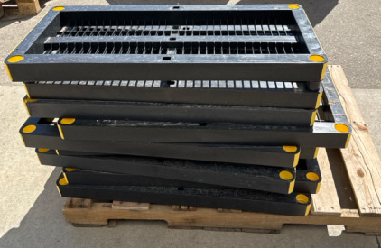 (15) Shelves w/out Legs 18x36&rdquo; Plastic