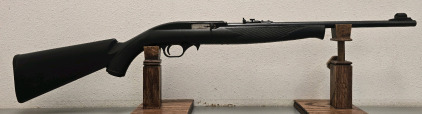 Mossberg 702 Plinkster .22 LR Rifle, Semi-Automatic, 18" Barrel, EML4015936