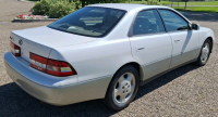 2000 LEXUS ES - LEATHER INTERIOR - 5