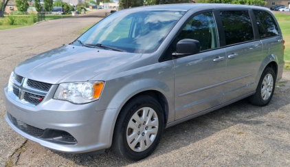 2016 DODGE GRAND CARAVAN - 135K MILES