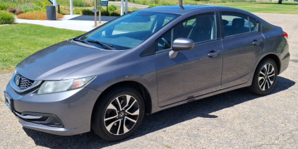 2015 HONDA CIVIC - RUNS WELL - BLUETOOTH!