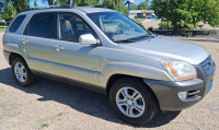 2005 KIA SPORTAGE - 128K MILES - 4X4! - 8