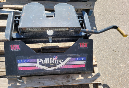 PullRite Super 5th 16K fifth-wheel hitch