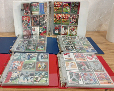 5) Sports Cards Binders (~500 cards) Emmitt Smith, Shohei Ohtani, Jerry Rice, Peyton Manning, NFL, MLB