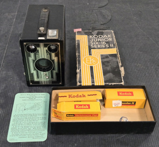 Vintage 1930s KODAK Brownie Six-16 ART DECO Box Camera w/ (3) Rolls of Film & Night Photo Instruction Card *Rare Collection*