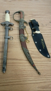 3) Knives/Daggers Nazi Repro Dagger 11-18"