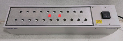 (1) Lachat Micro Dist A17102 Heated Block - Powers On!!