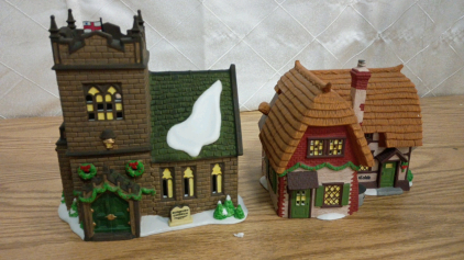 Department 56 Dickens Village Series Cobb Cottage and Sudbury Church