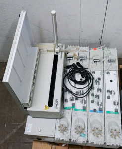 (1) QuikChem 8500 Series 2 AutoAnalyzer w/ ASX-520 XYZ Auto Sampler